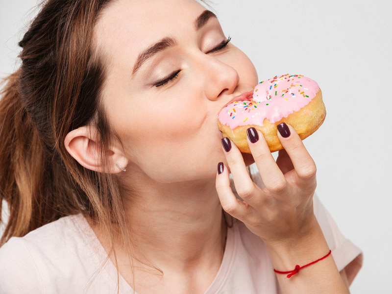 7-loai-thuc-pham-gay-lao-hoa-som-moi-nguoi-dang-an-hang-ngay