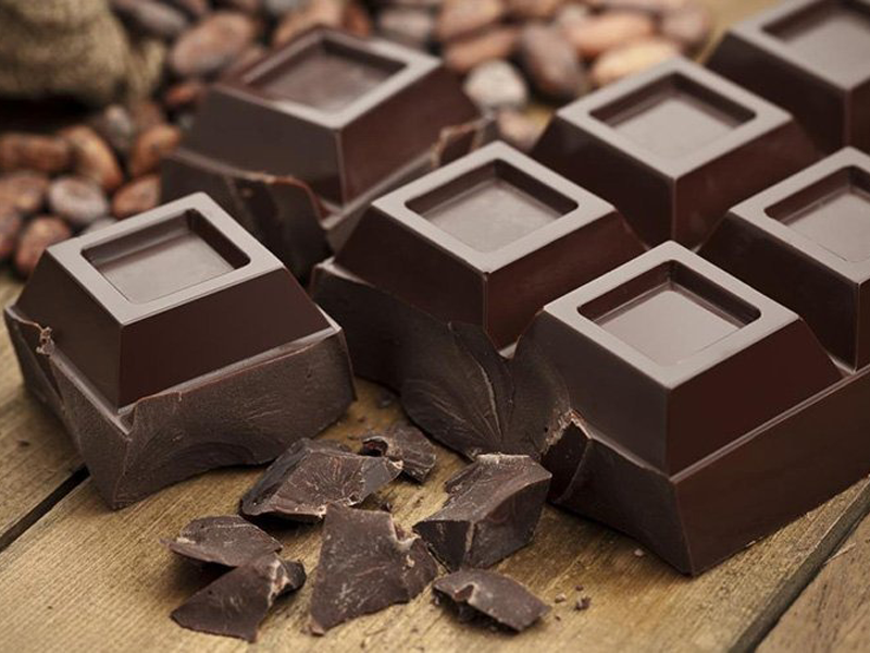 thuc-pham-cuc-hai-dung-an-khi-bi-dau-dau